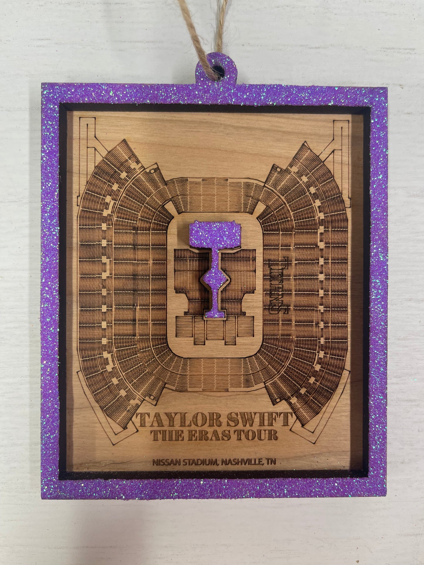 Tayl Swi Small Eras Memento Stadium Tour Piece!
