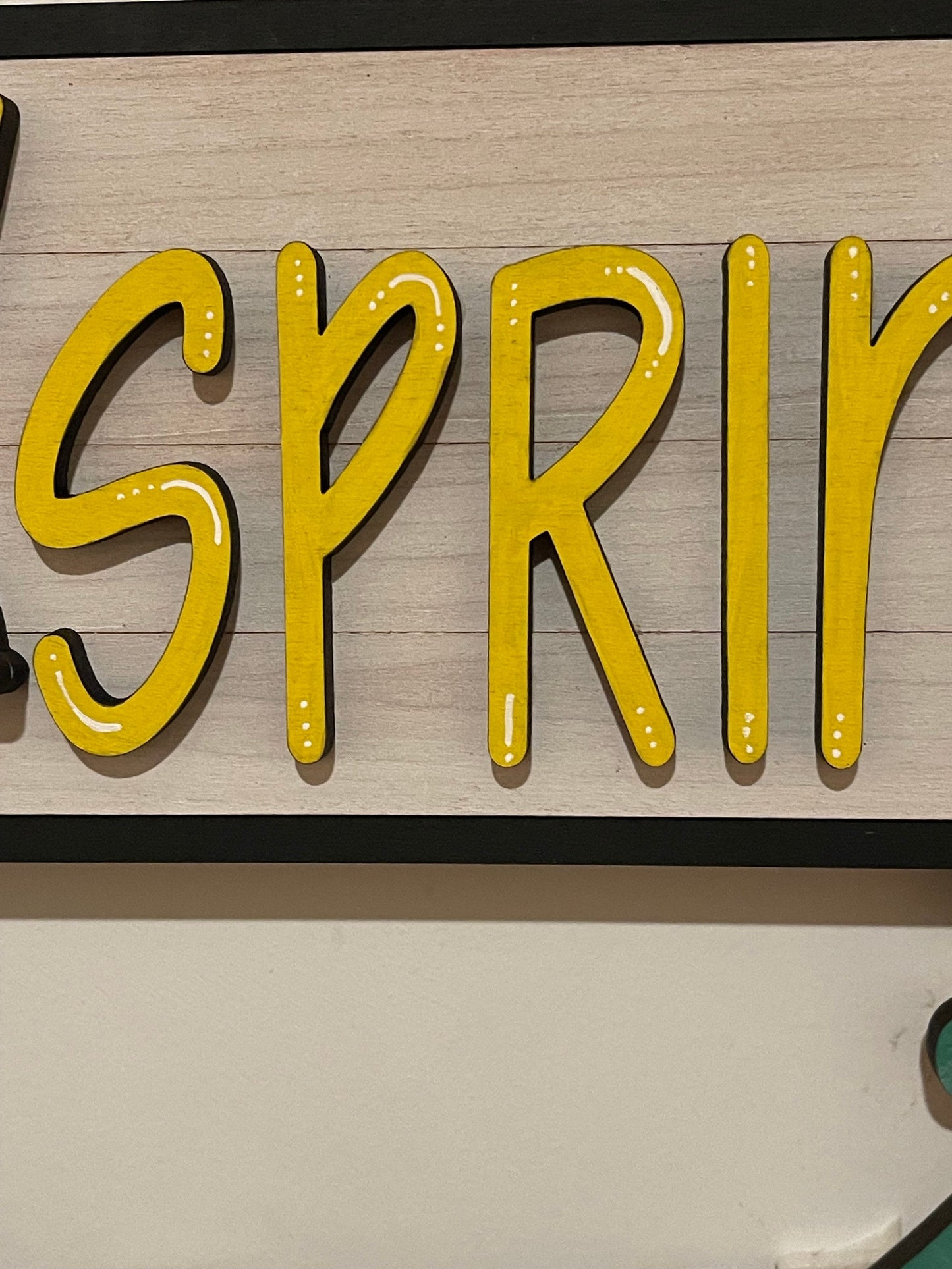 Happy Spring Interchangeable Wreath, Daisy Spring Decor, Center Sign and 5 Wreath Ornament Inserts Only - NO WREATH, Wreath Sold Seperately